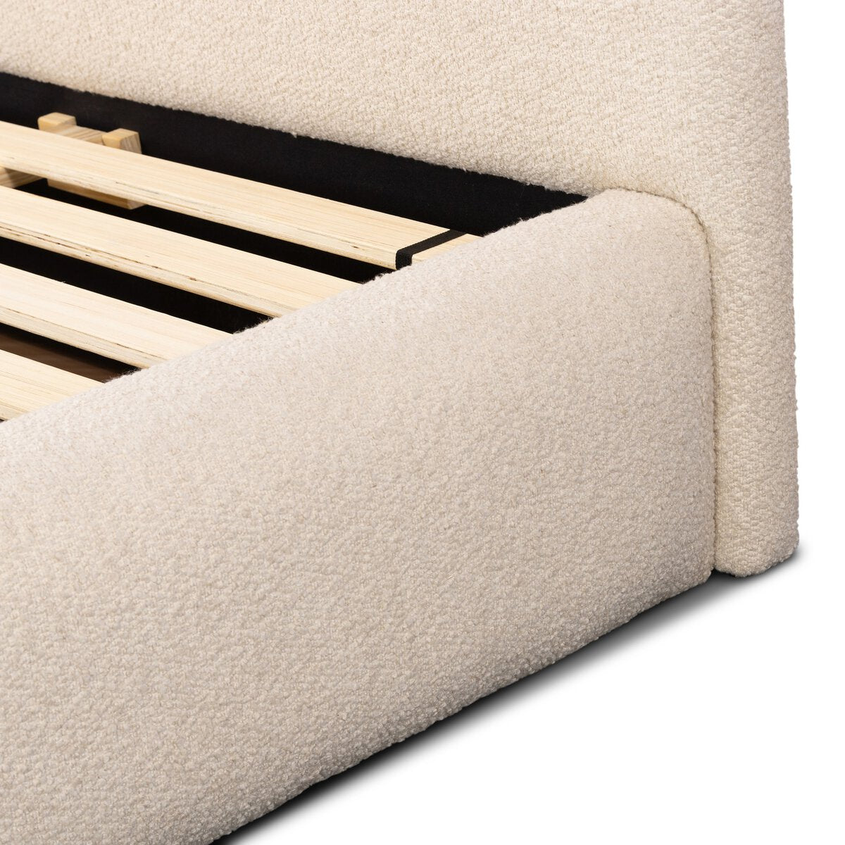 Quinn Bed