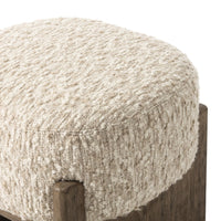 Kaala Stool