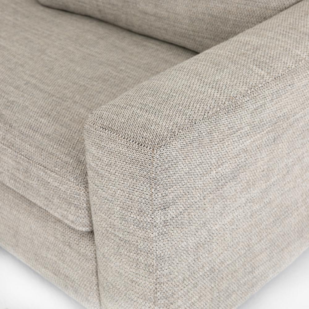 Vero Sectional