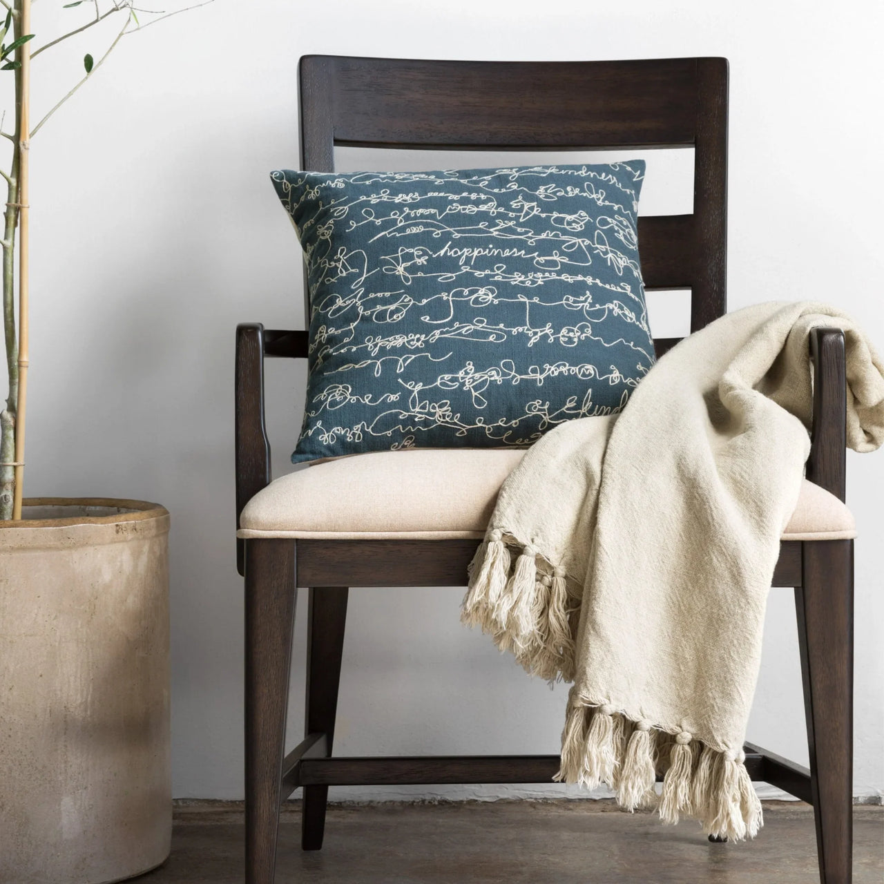 Ellen DeGeneres x Loloi Sage Throw