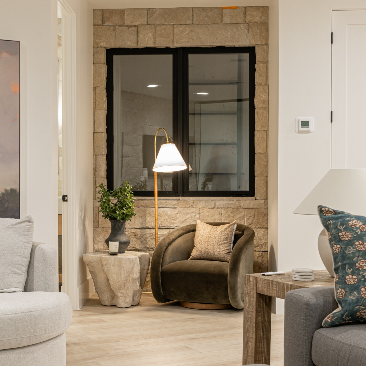 Mia Floor Lamp