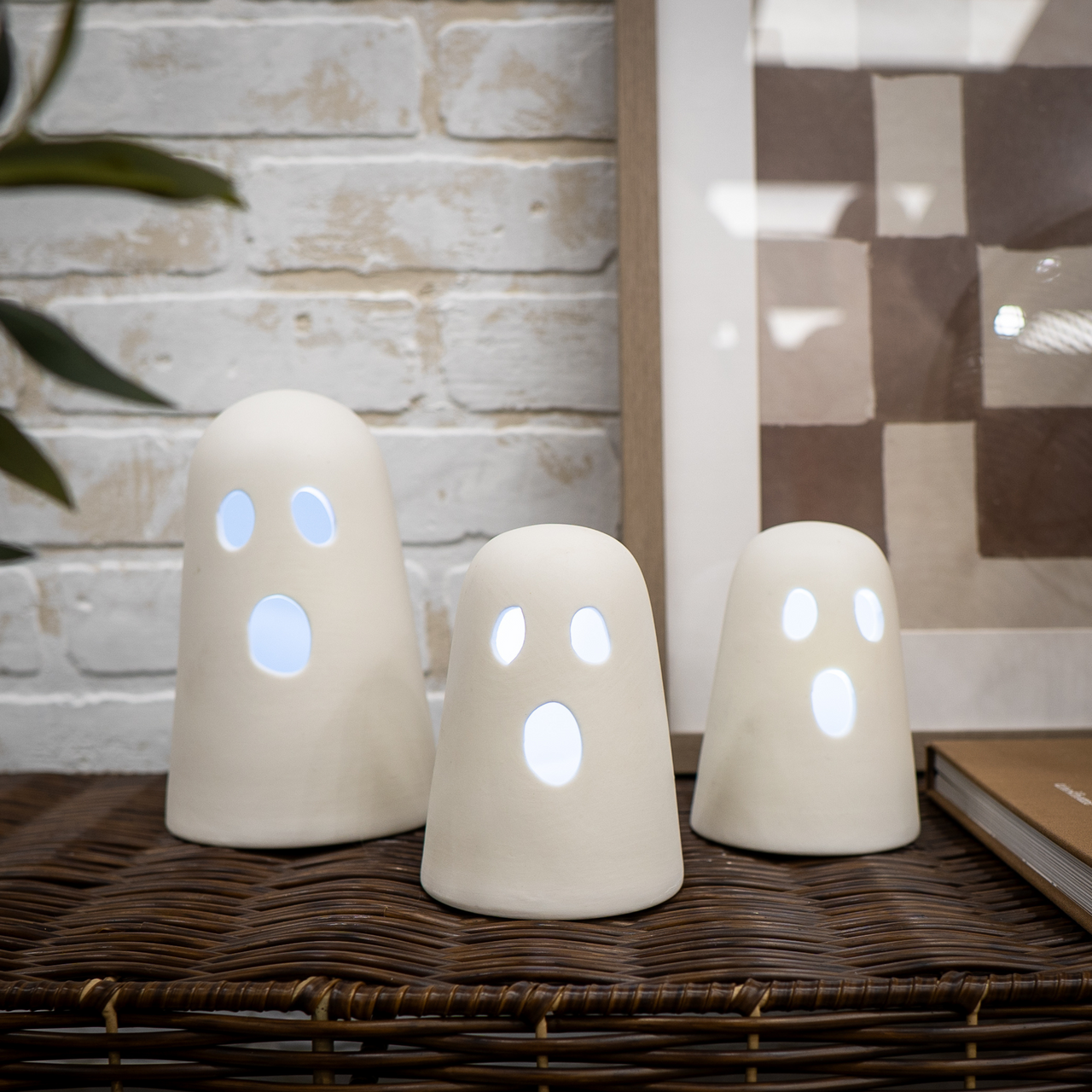 Resin Ghosts