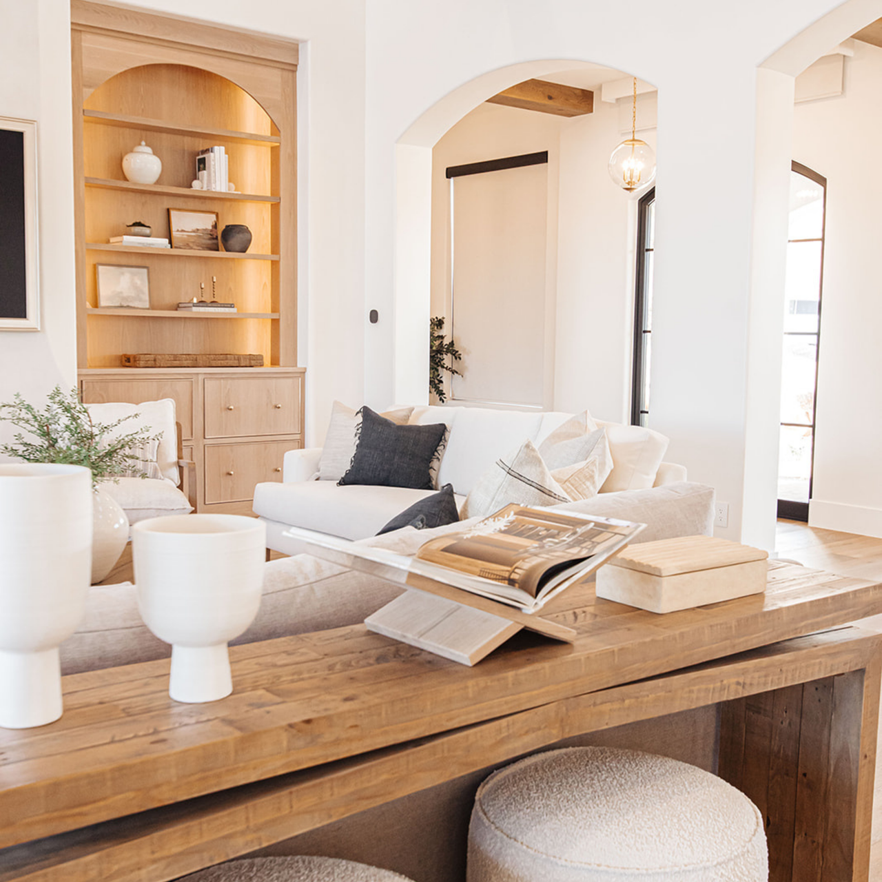 Mael Console Table