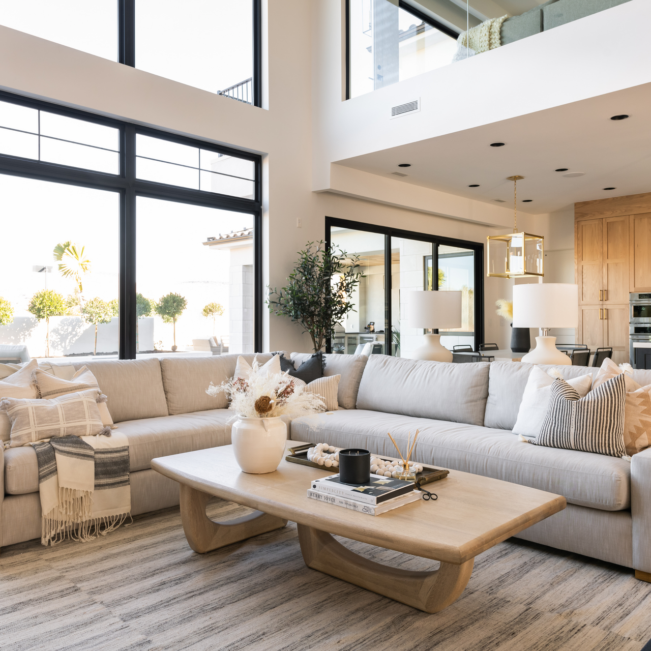 Vero Sectional