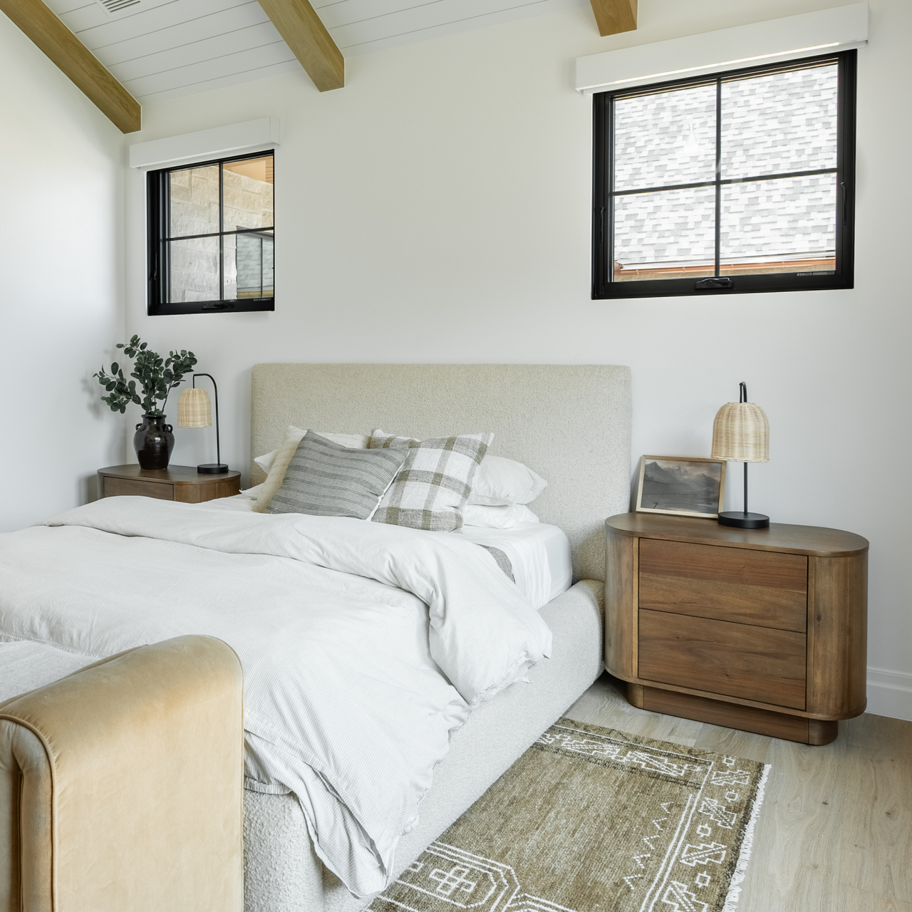 Quinn Bed