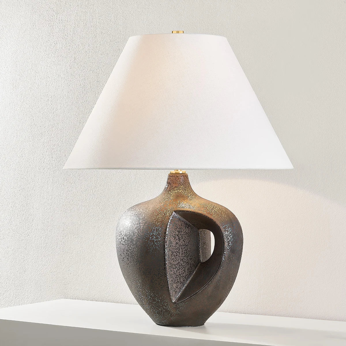 Avery Lamp