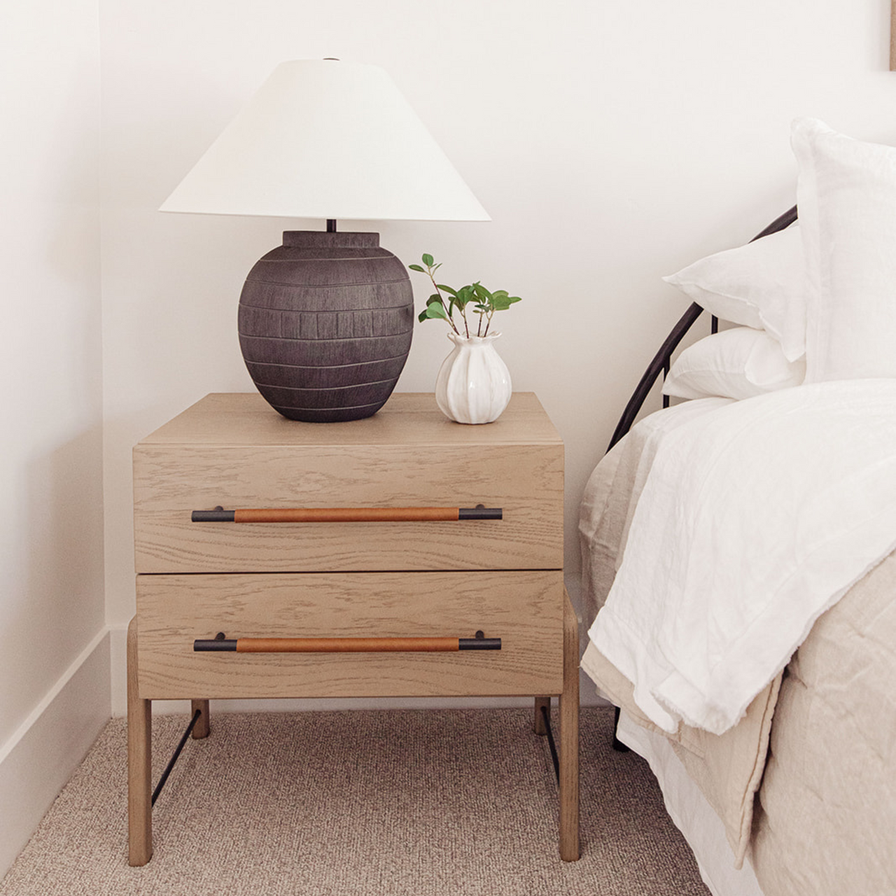 Remmy Nighstand
