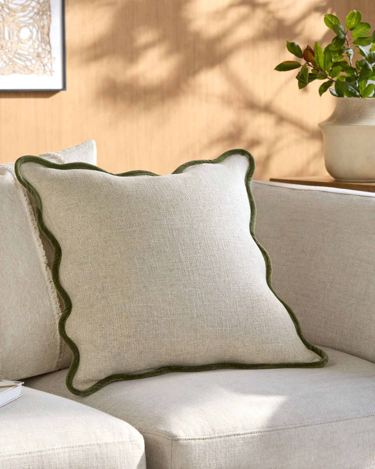 Caliza III Pillow